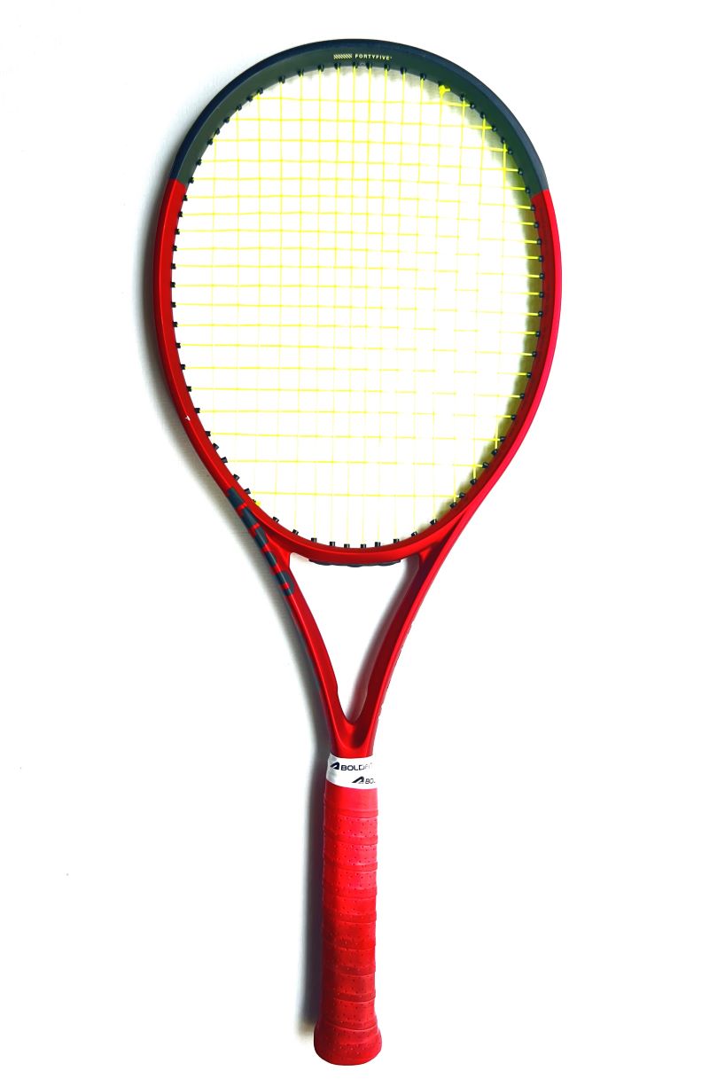 Wilson Clash 100 Pro V2 16x20 Used Tennis Racket (310g)