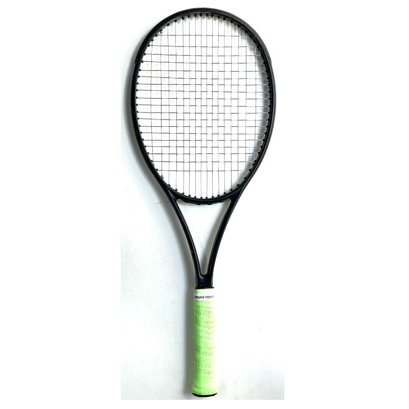 Used Wilson Blade 98 V8 Noir Edition 16x19 Tennis Racket - 305g, Grip 3 (4 3/8)