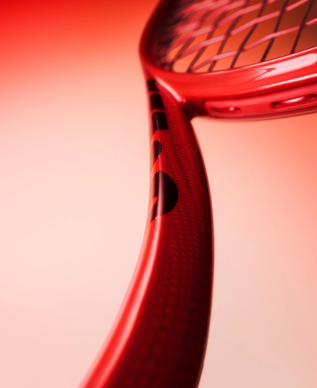 Wilson Defyer 98 Pro V1 16x20 Tennis Racket – 305g with Free String Worth ₹1000 - Sports Galaxy - Online Sports Store in India Wilson Defyer 98 Pro V1 16x20 Tennis Racket – 305g with Free String Worth ₹1000 - Image 7